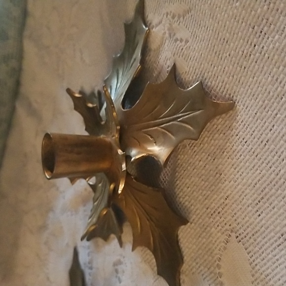 Vintage Brass Leaf Candlestick Holder-Made in India-Set of 2 - Picture 10 of 11